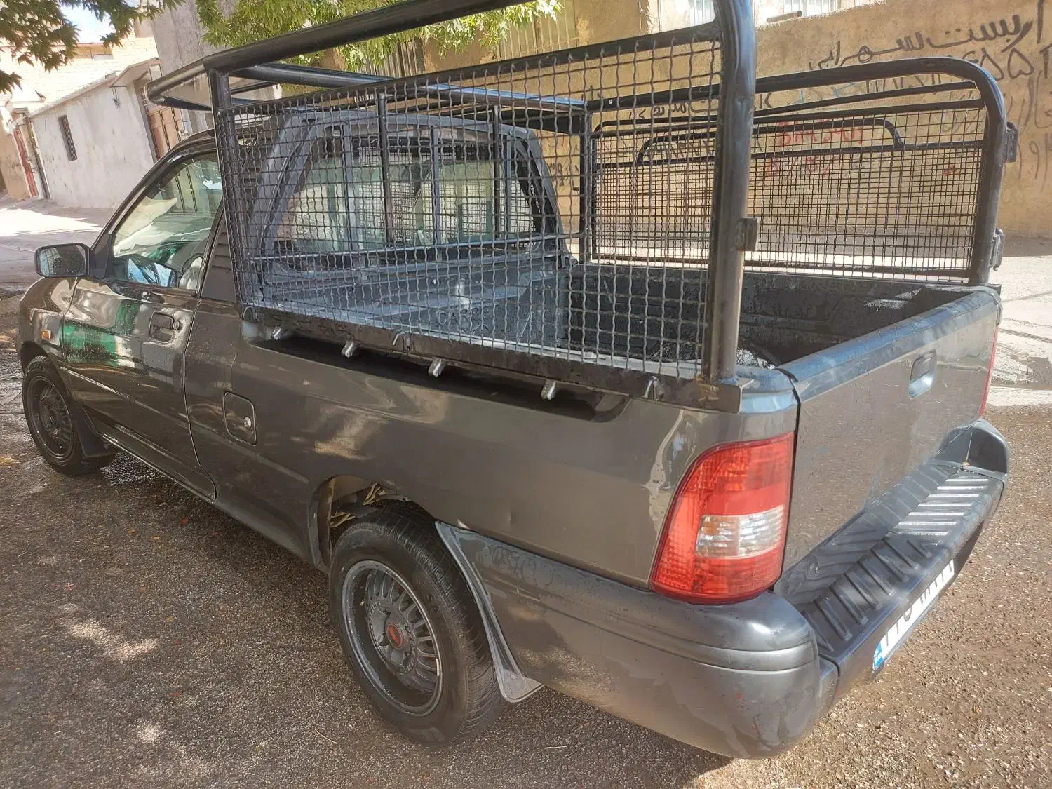 پراید وانت ۴۰۱|خودرو سواری و وانت|هرسین, |دیوار