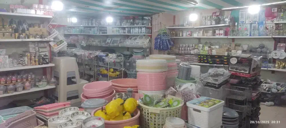 واگذاری مغازه پررونق در قلب کرمان|اجارهٔ مغازه و غرفه|کرمان, |دیوار