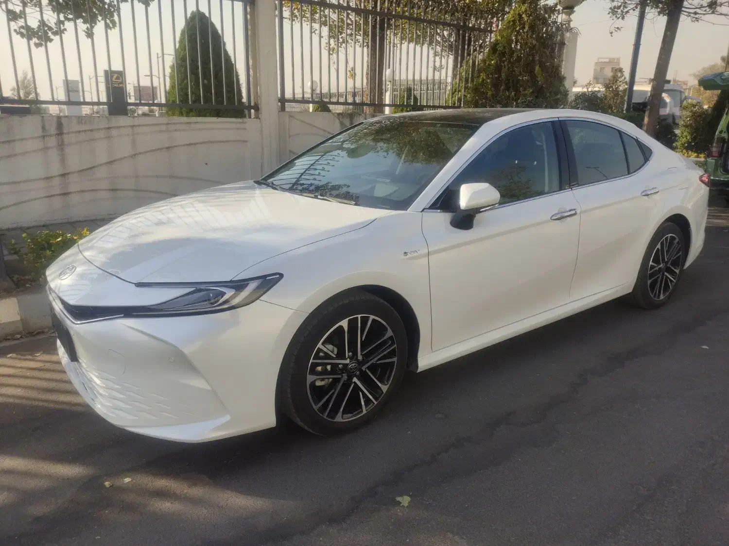 تویوتا کمری هیبرید ۲۰۲۵|خودرو سواری و وانت|کرمانشاه, |دیوار