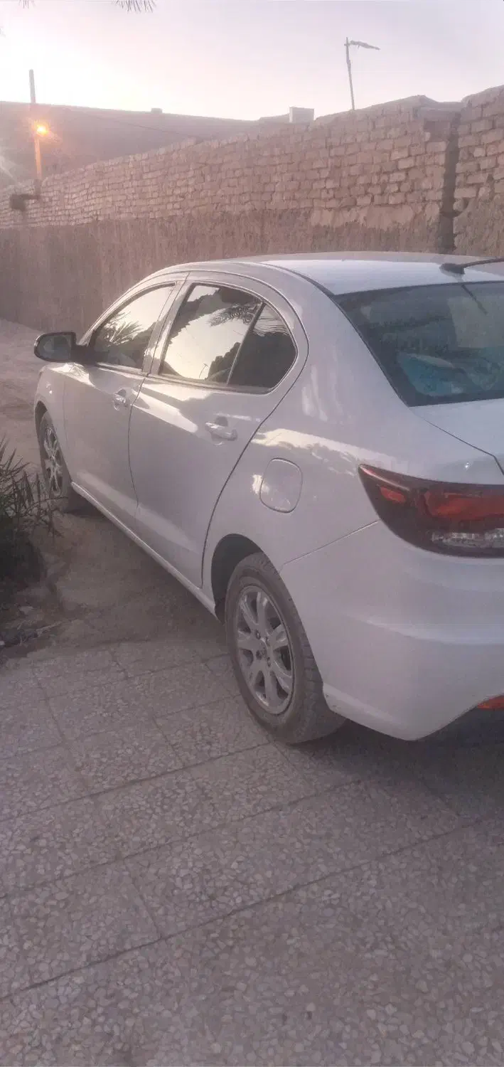 شاهین ۴۰۱ سانروف دار|خودرو سواری و وانت|سراوان, |دیوار