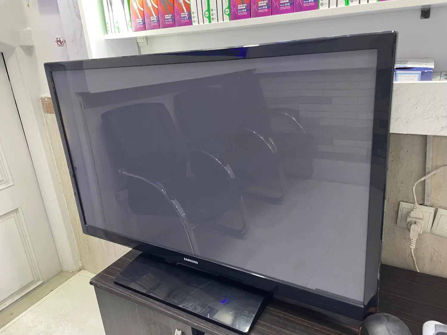 تلویزیون ۴۲ اینچ|تلویزیون و پروژکتور|مشهد, کوی سیدی|دیوار