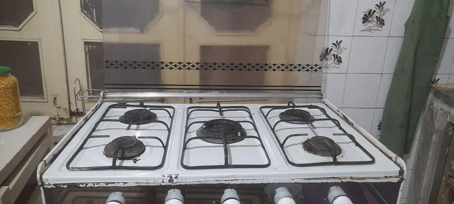 گاز ۵ شعله فقط ۱/۷۰۰ میلیون|اجاق گاز و لوازم برقی پختوپز|آمل, |دیوار