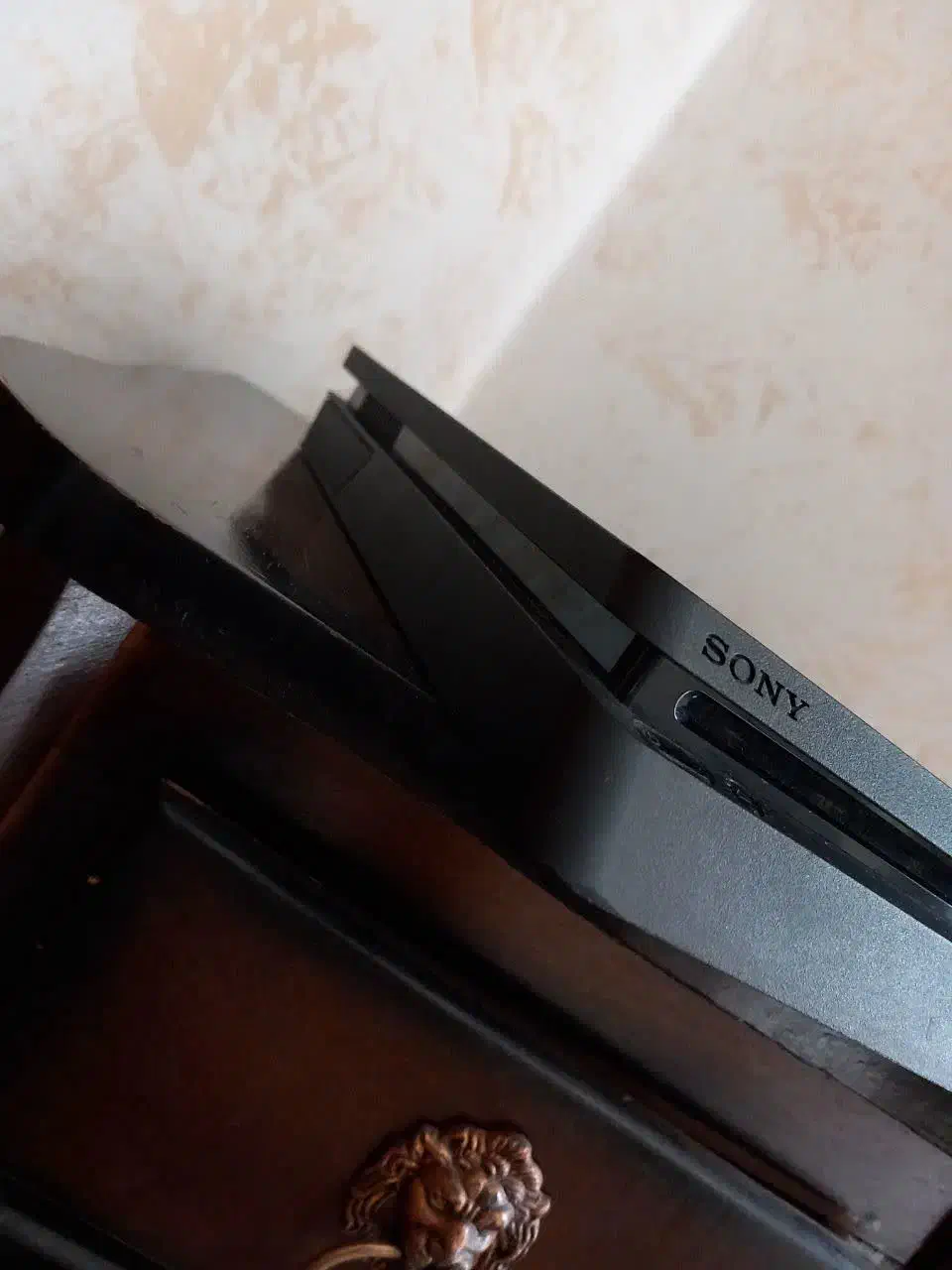 کنسول بازی ps4slim دو دسته اکانت قانونی psn آنلاین|کنسول، بازی ویدئویی و آنلاین|اصفهان, شهرک ولیعصر|دیوار