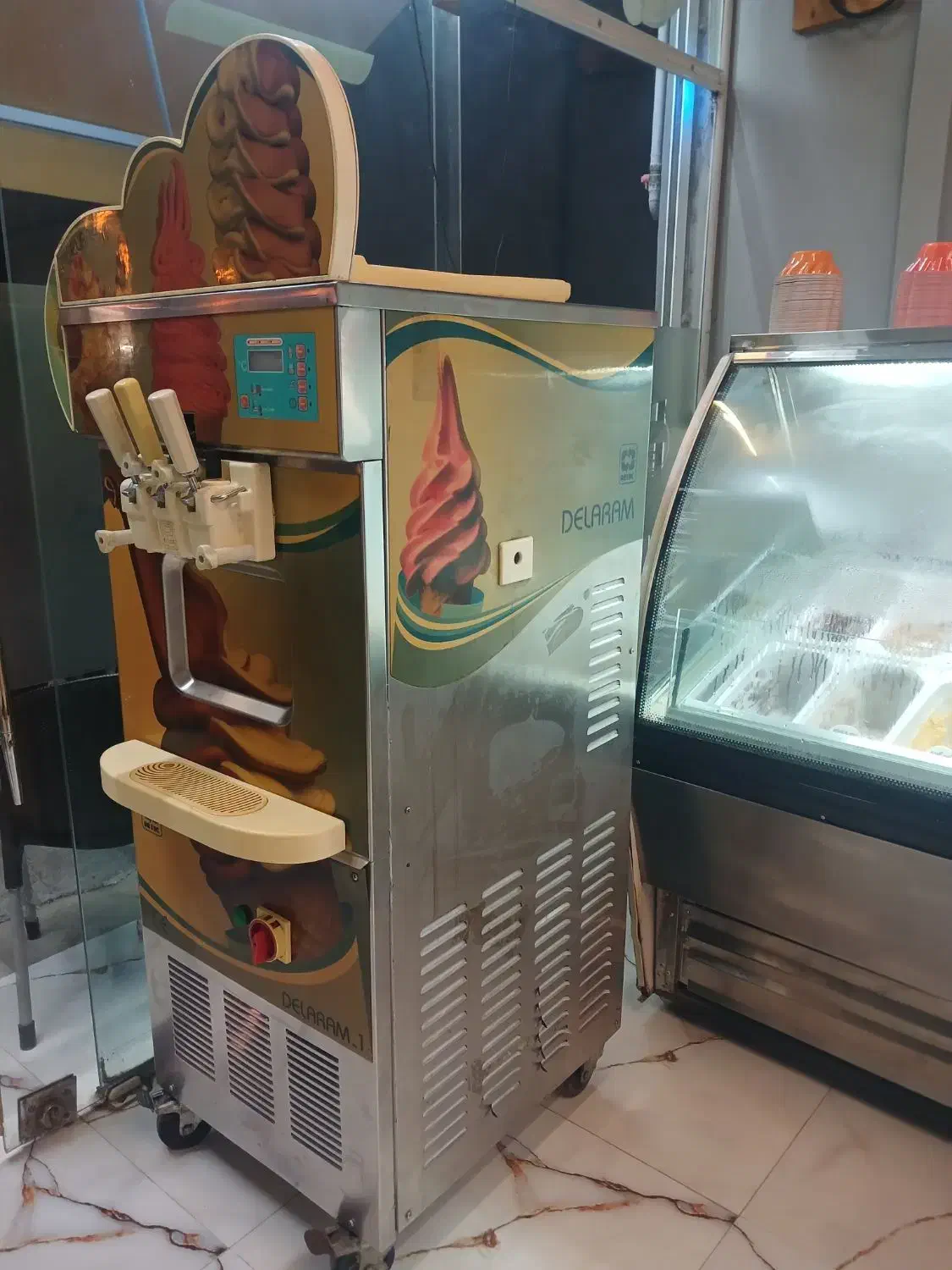 نیکنام مدل97دلاارام تکفازدرحدنو|کافیشاپ و رستوران|آمل, |دیوار