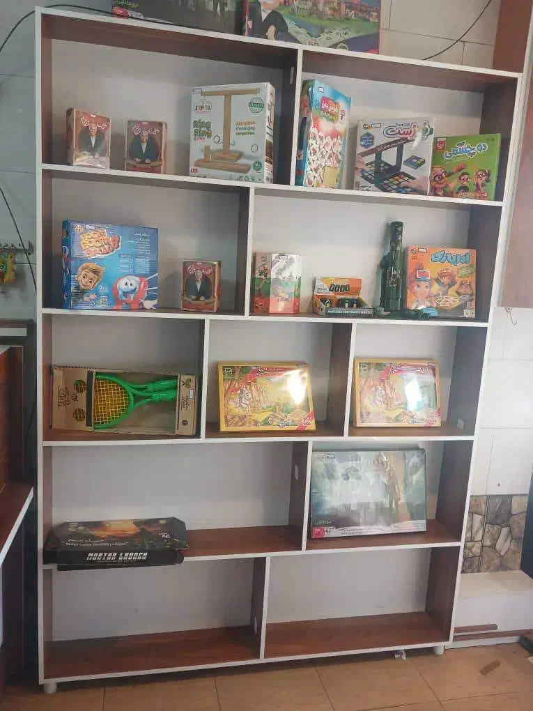 قفسه چوبی|دفتر کار|لاهیجان, کوی آزادگان|دیوار