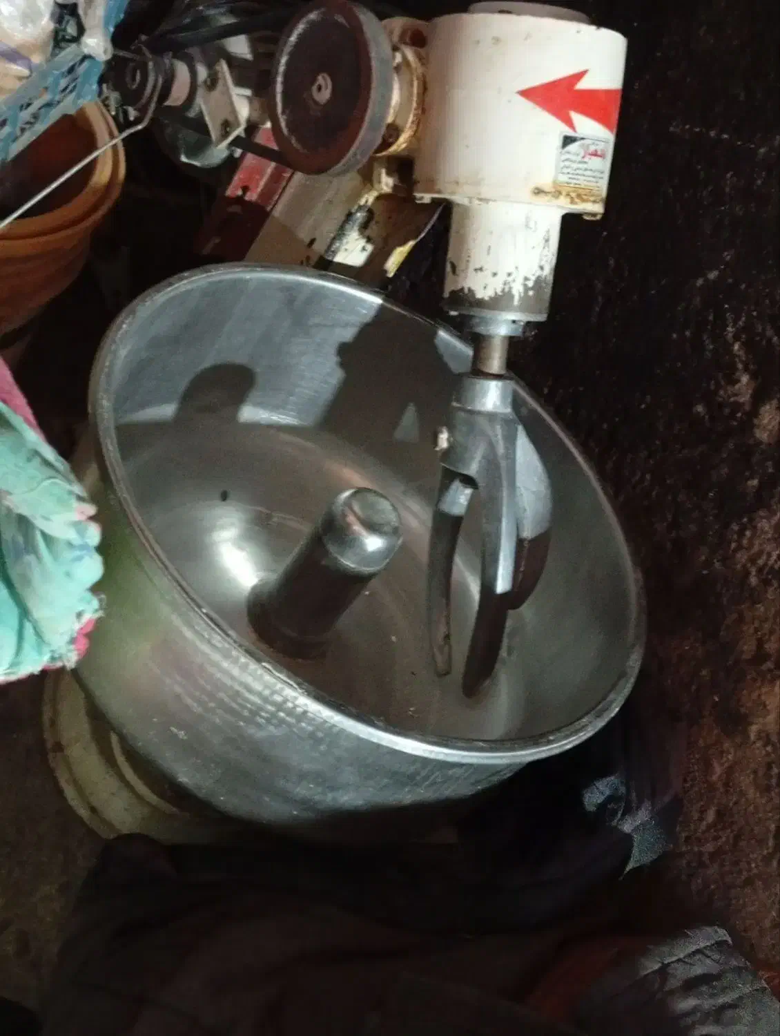 خمیرگیر|خردکن، آسیاب، غذاساز|نهاوند, |دیوار