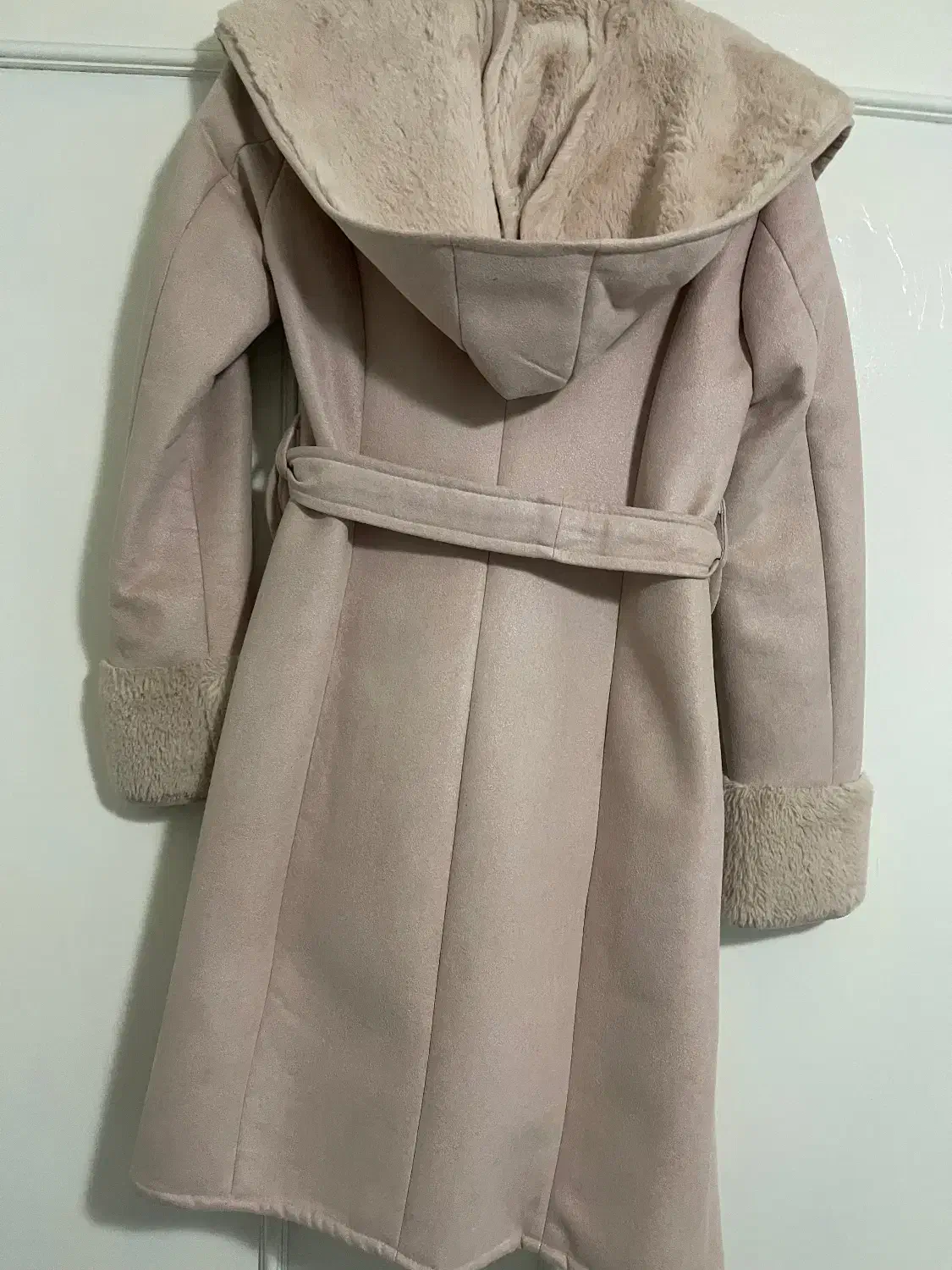 بارونی|لباس|بندر انزلی, سپه|دیوار