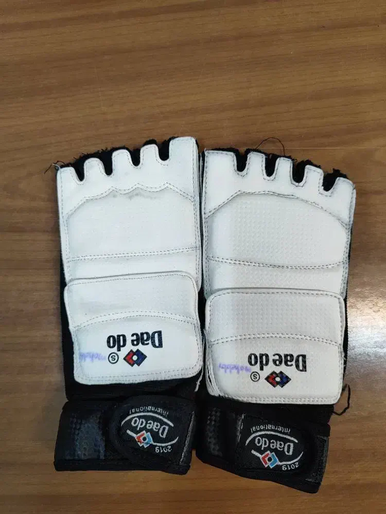 هوگو تکواندو + رو پایی + کاپ محافظ مثانه|تجهیزات ورزشی|تهران, علم و صنعت|دیوار