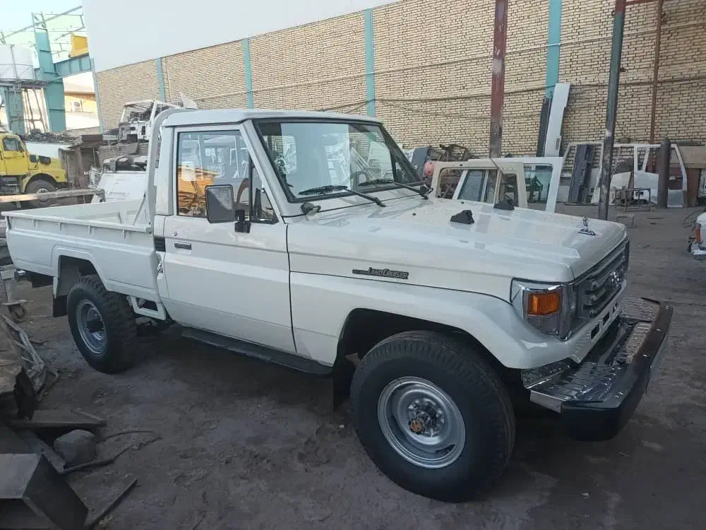 تویوتا لندکروز 3F|خودرو سواری و وانت|اصفهان, شهرک صنعتی امیرکبیر (شاپور جدید)|دیوار