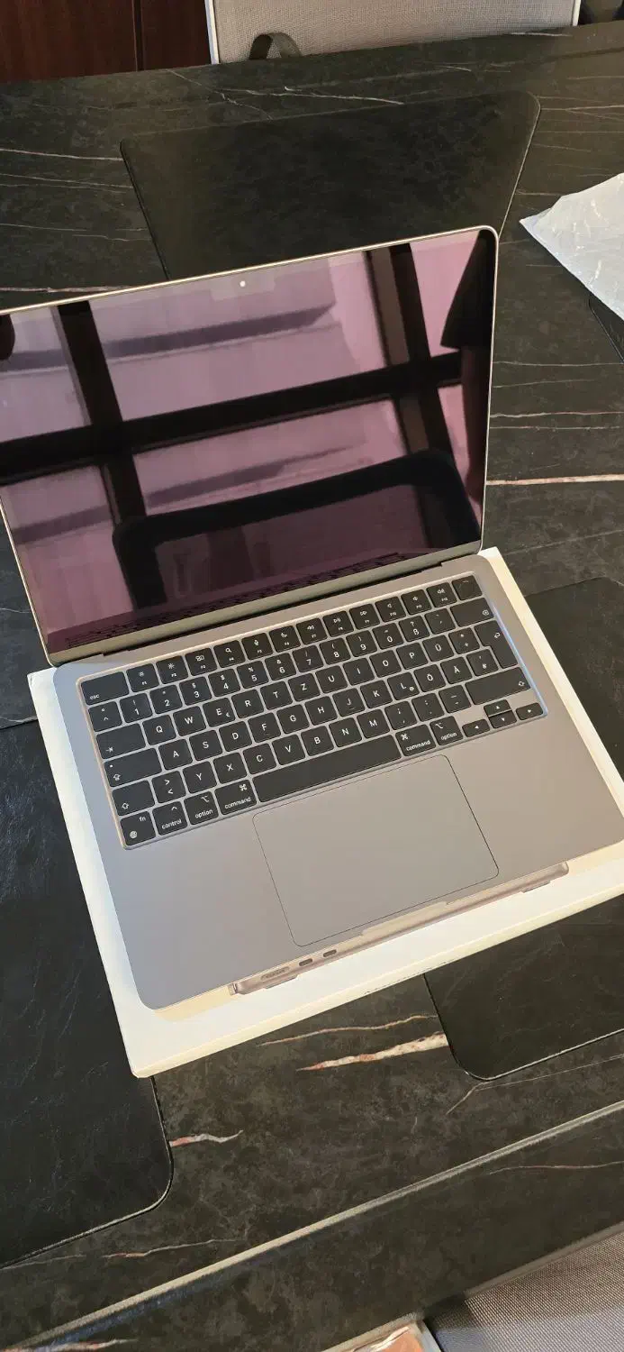 مک بوک ایر/۲۰۲۴/۸/۵۱۲|رایانه همراه|تهران, صادقیه|دیوار
