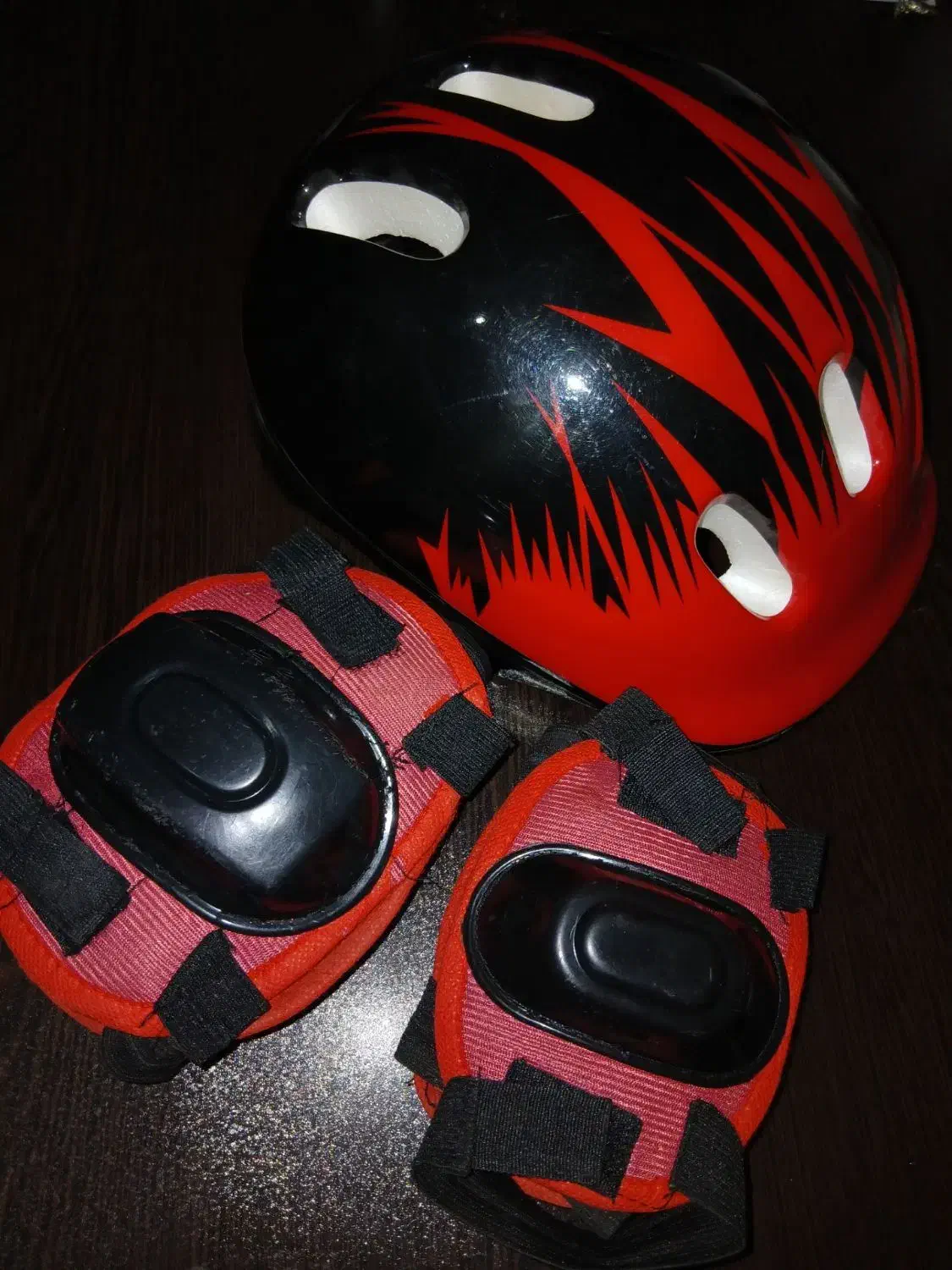 کفش اسکیت|دوچرخه، اسکیت، اسکوتر|جیرفت, |دیوار