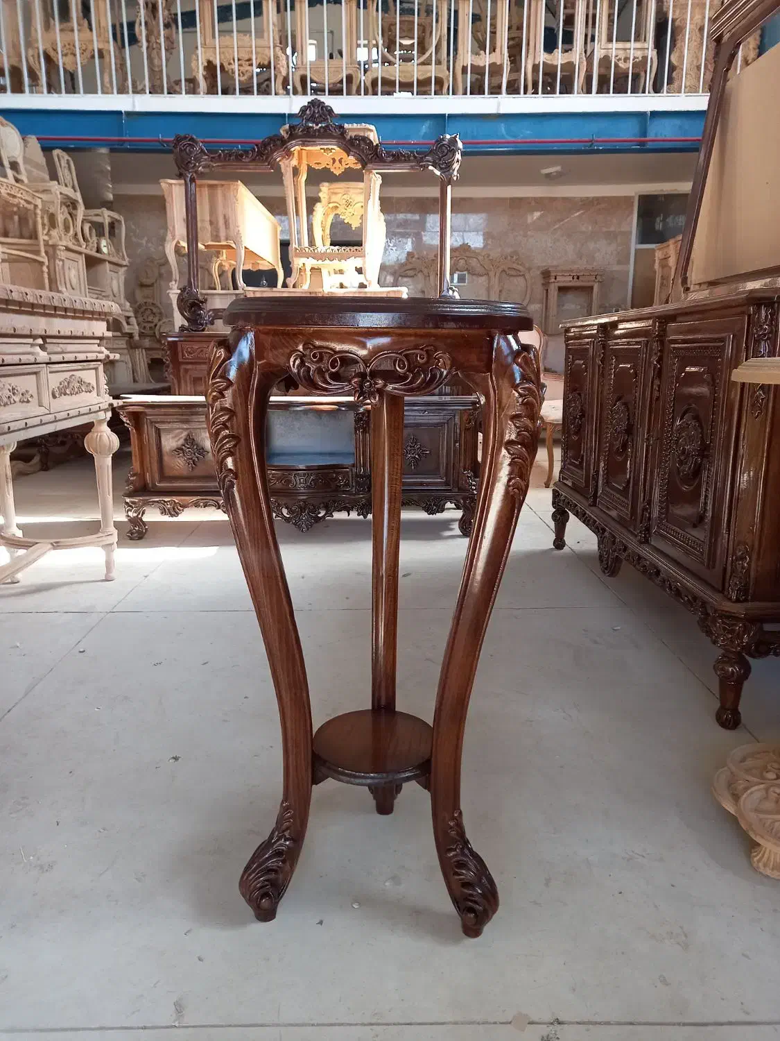 میز کنار سالنی نفس|مبلمان خانگی و میز عسلی|تبریز, |دیوار