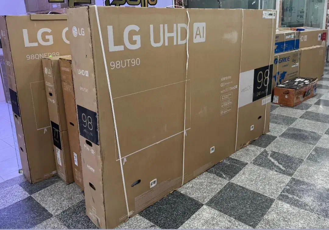 فروش تخصصی تلویزیون LG با گارانتی UA8500 و QNED80|تلویزیون و پروژکتور|تهران, امین حضور|دیوار