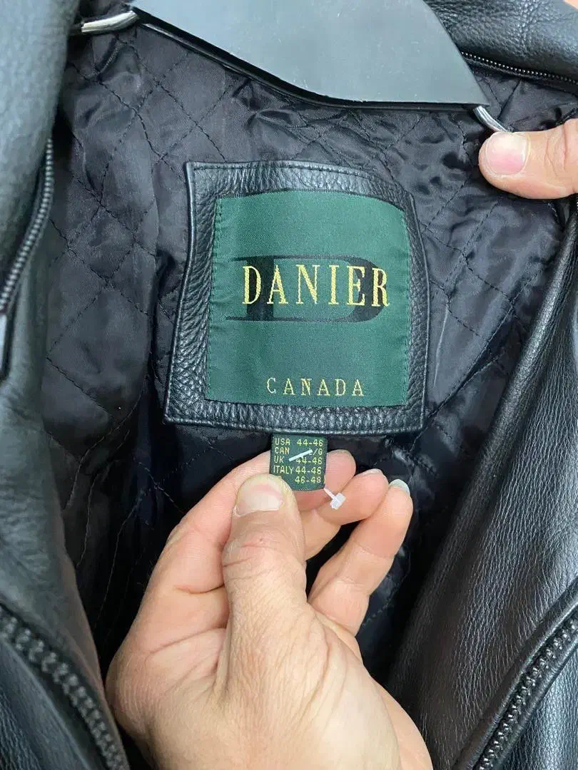 کاپشن چرم|لباس|تهران, باغ فیض|دیوار