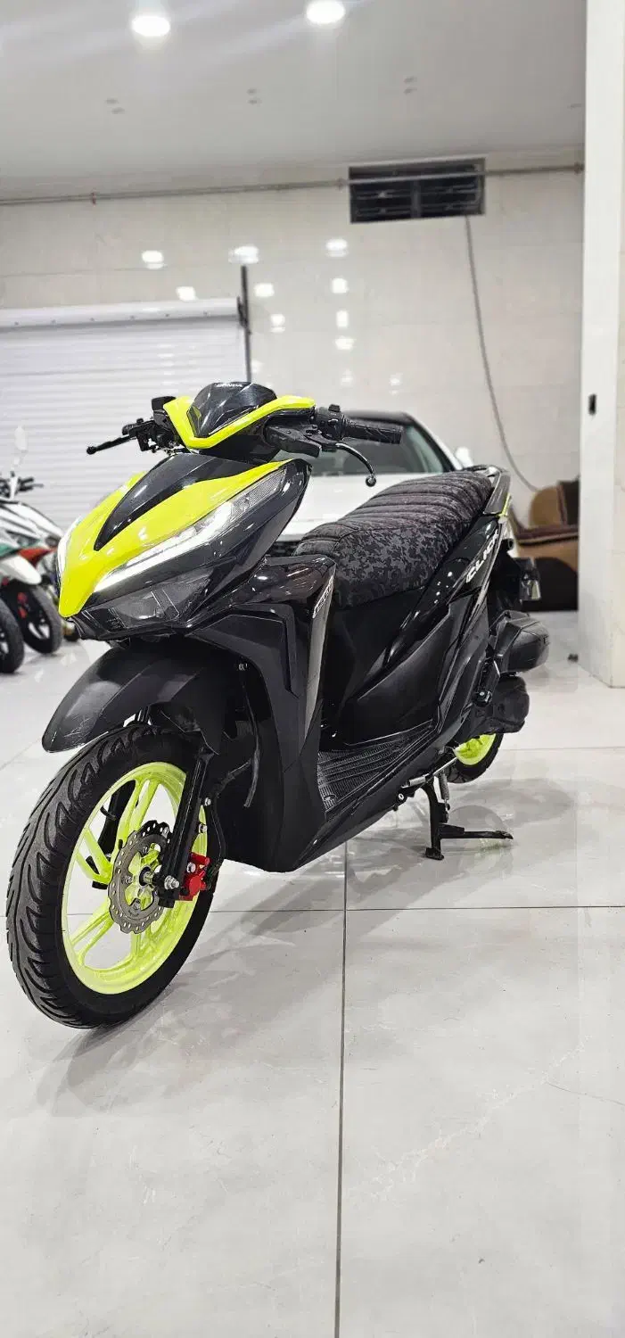 کلیک ۱۴۰۱|موتورسیکلت|شیراز, کوشک میدان|دیوار