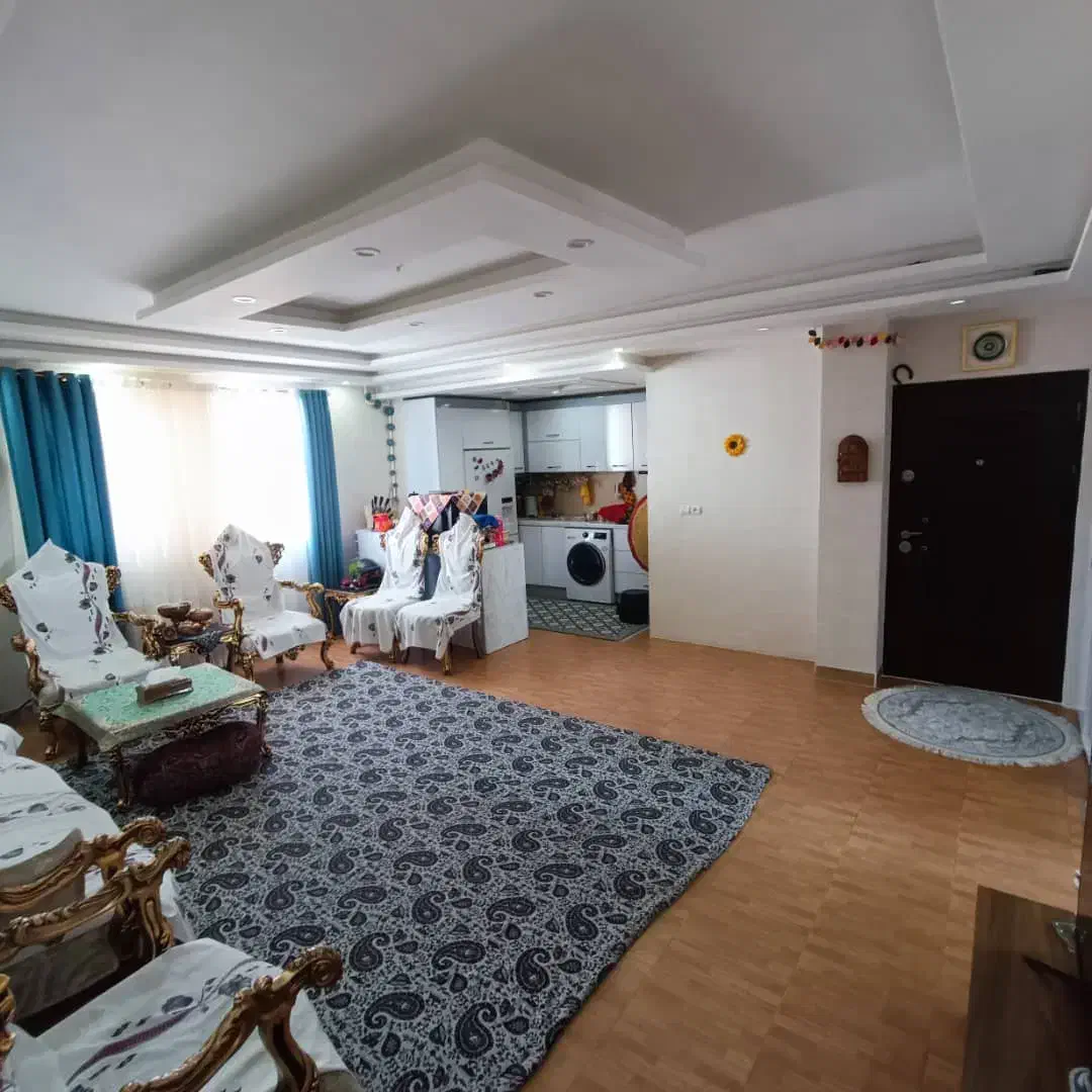 ۹۲ متر سند/فول بازسازی/فول لوکیشن/چمران/فلسطین|فروش آپارتمان|رشت, کوی جام جم|دیوار