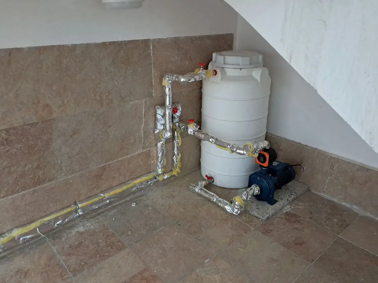 نصب پمپ آب|خدمات پیشه و مهارت|مشهد, سجاد شهر|دیوار