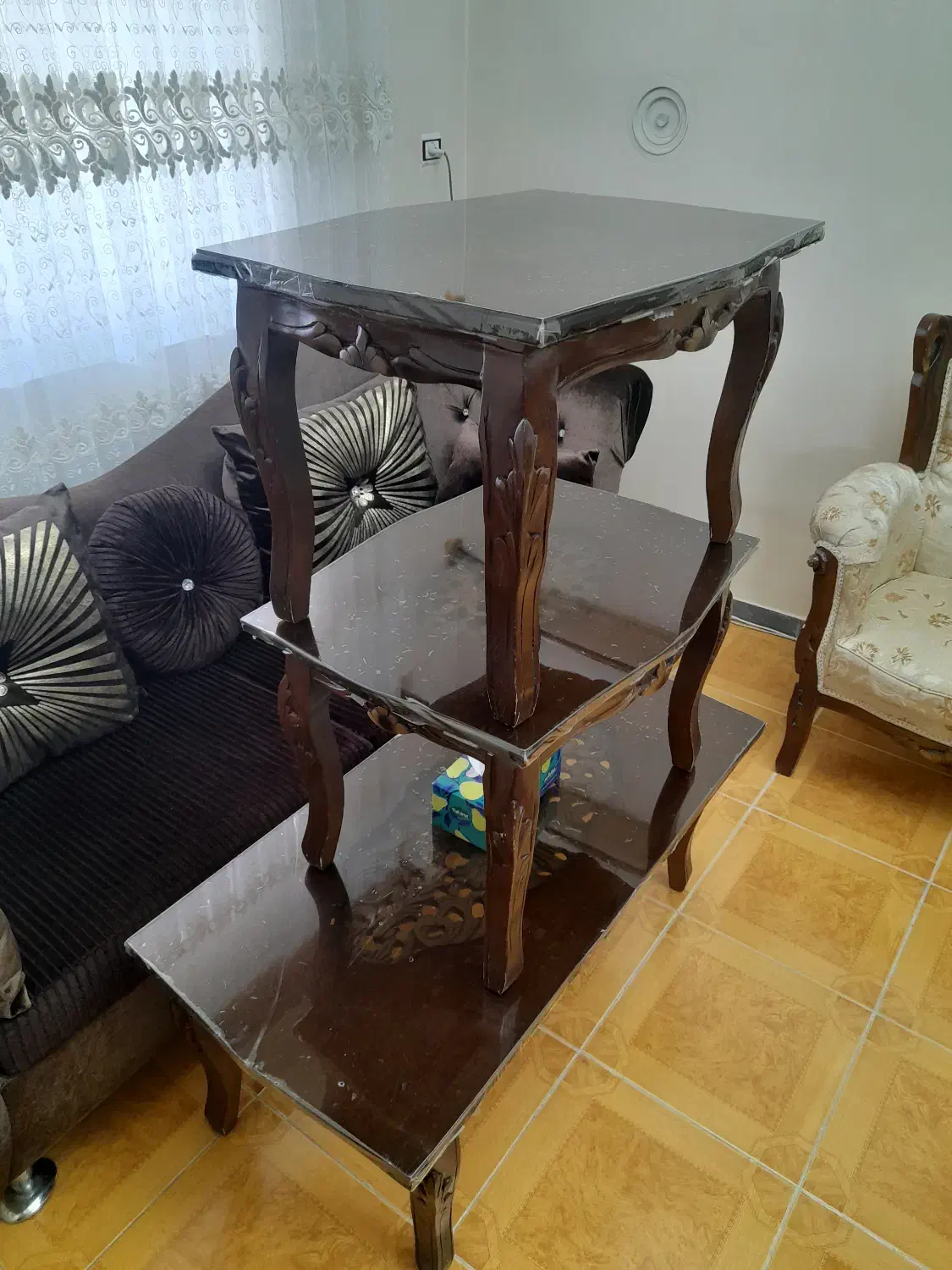 مبل راحتی ۷ نفره بسیارشیک با میز عسلی آمل|مبلمان خانگی و میز عسلی|آمل, |دیوار