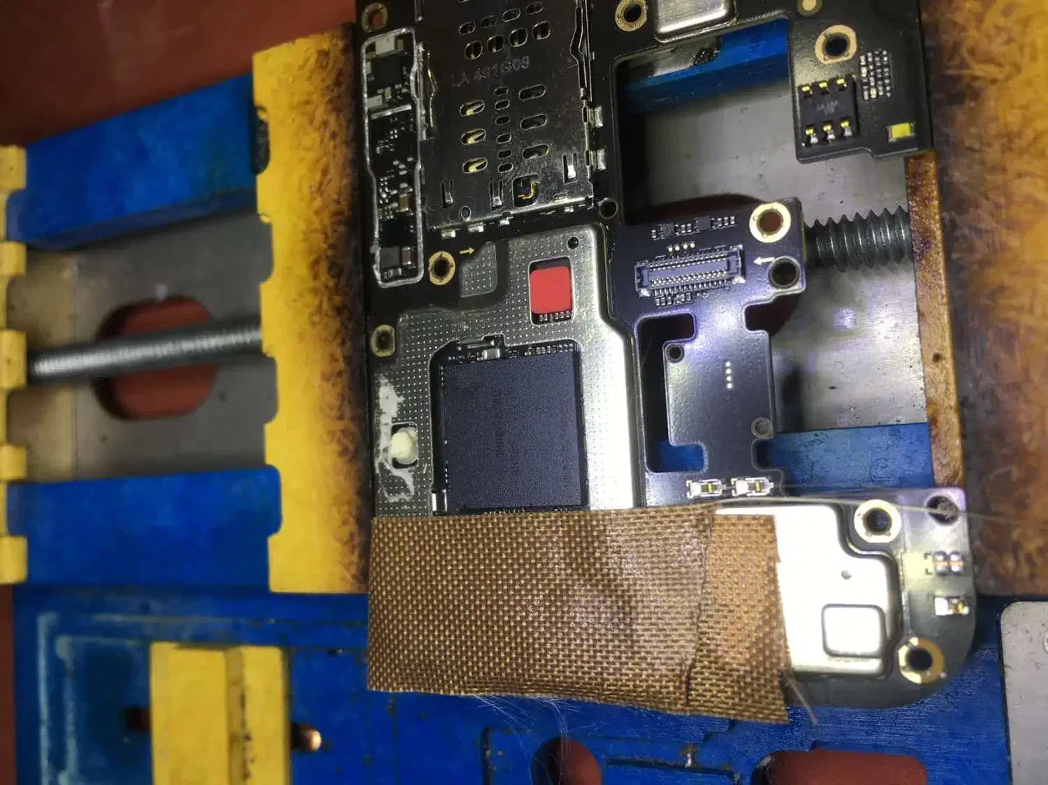 فروش و تعمیرات فوری و تخصصی موبایل|خدمات رایانهای و موبایل|یزد, |دیوار