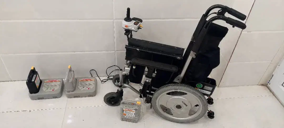 ویلچر برقی شارژی|آرایشی، بهداشتی، درمانی|قم, دروازه قلعه|دیوار