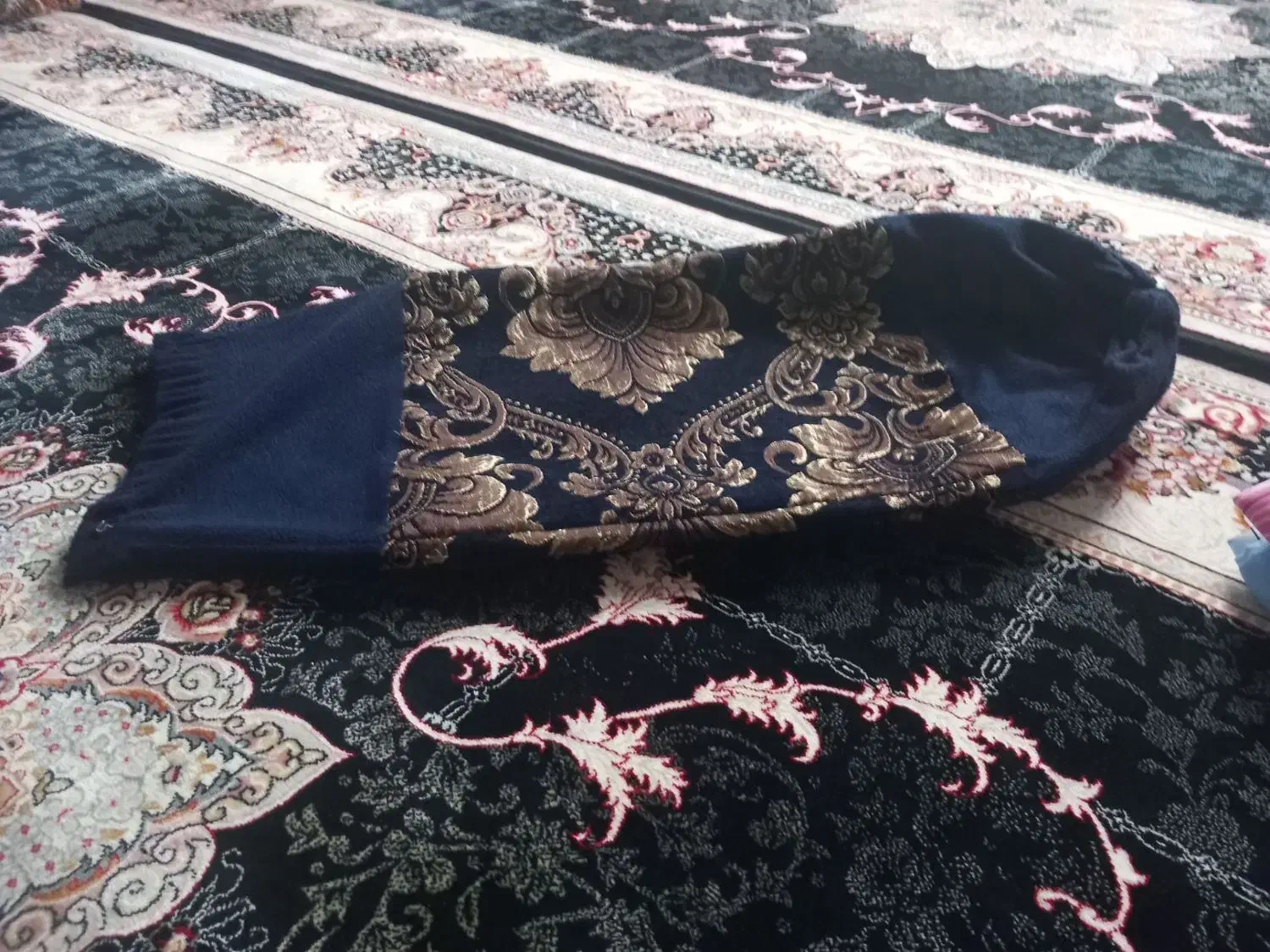 روبالشتی|تشک تختخواب|کرمانشاه, |دیوار