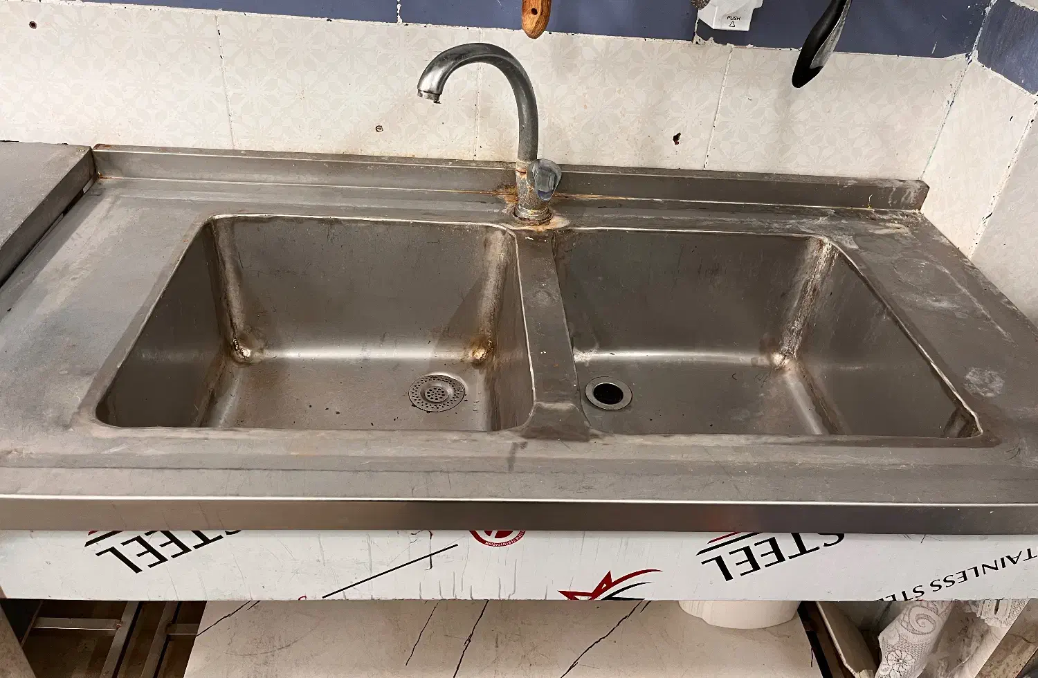 کانتر گرم غذا ۴ لگن،میز کار استیل،سینک دو لگن|کافی‌شاپ و رستوران|آمل, |دیوار