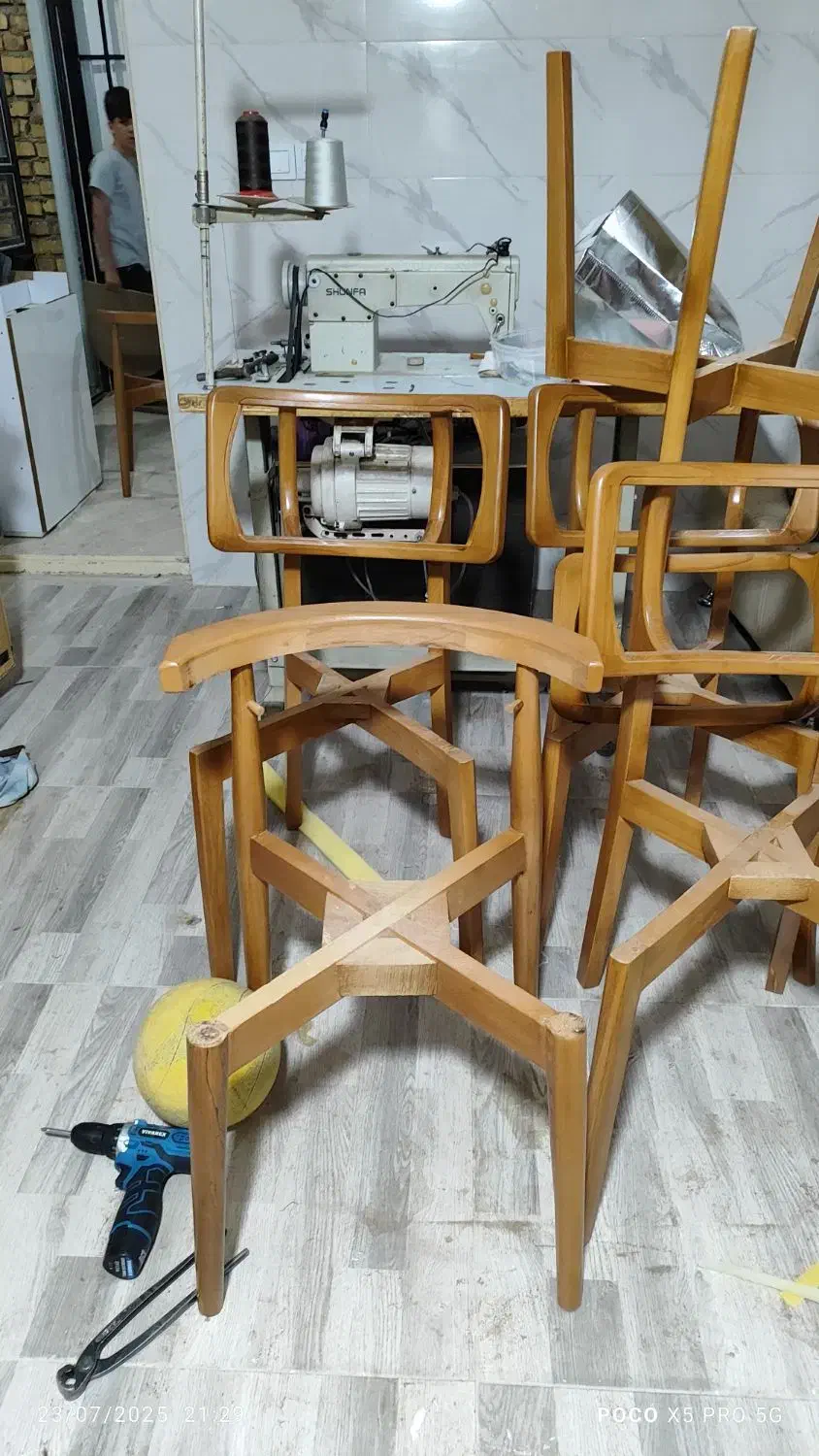 تولید و تعمیر مبلمان|مبلمان خانگی و میز عسلی|بجنورد, |دیوار