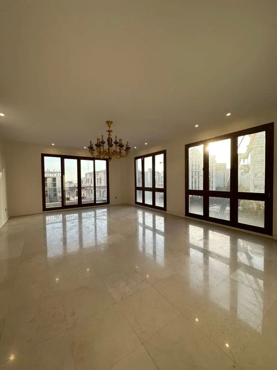 ۱۴۷ متر گل سنگ نیاوران /۱۰ ساله /فول مشاعات|فروش آپارتمان|تهران,  امام زاده قاسم (نیاوران)|دیوار