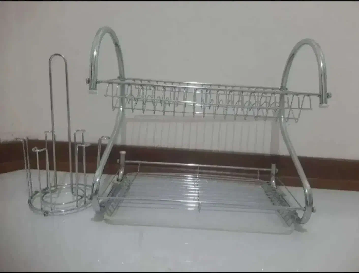 آبچکان استیل همراه باجاقاشقی استیل|آب‌چکان و نظم‌دهنده ظروف|شاهین‌شهر, خانه کارگر|دیوار