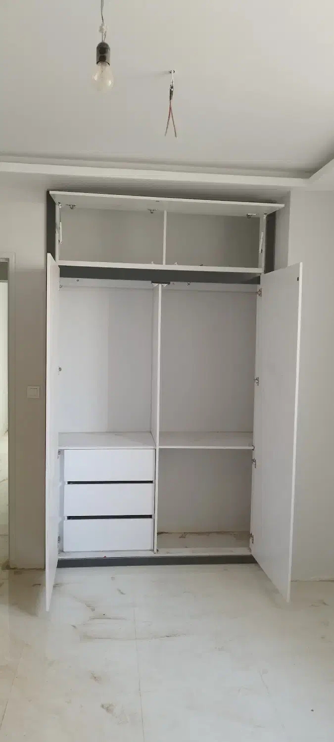 تعمیر کار و نصاب کابینت کمد دیوار ی پارتیشن|خدمات پیشه و مهارت|تهران, اکباتان|دیوار