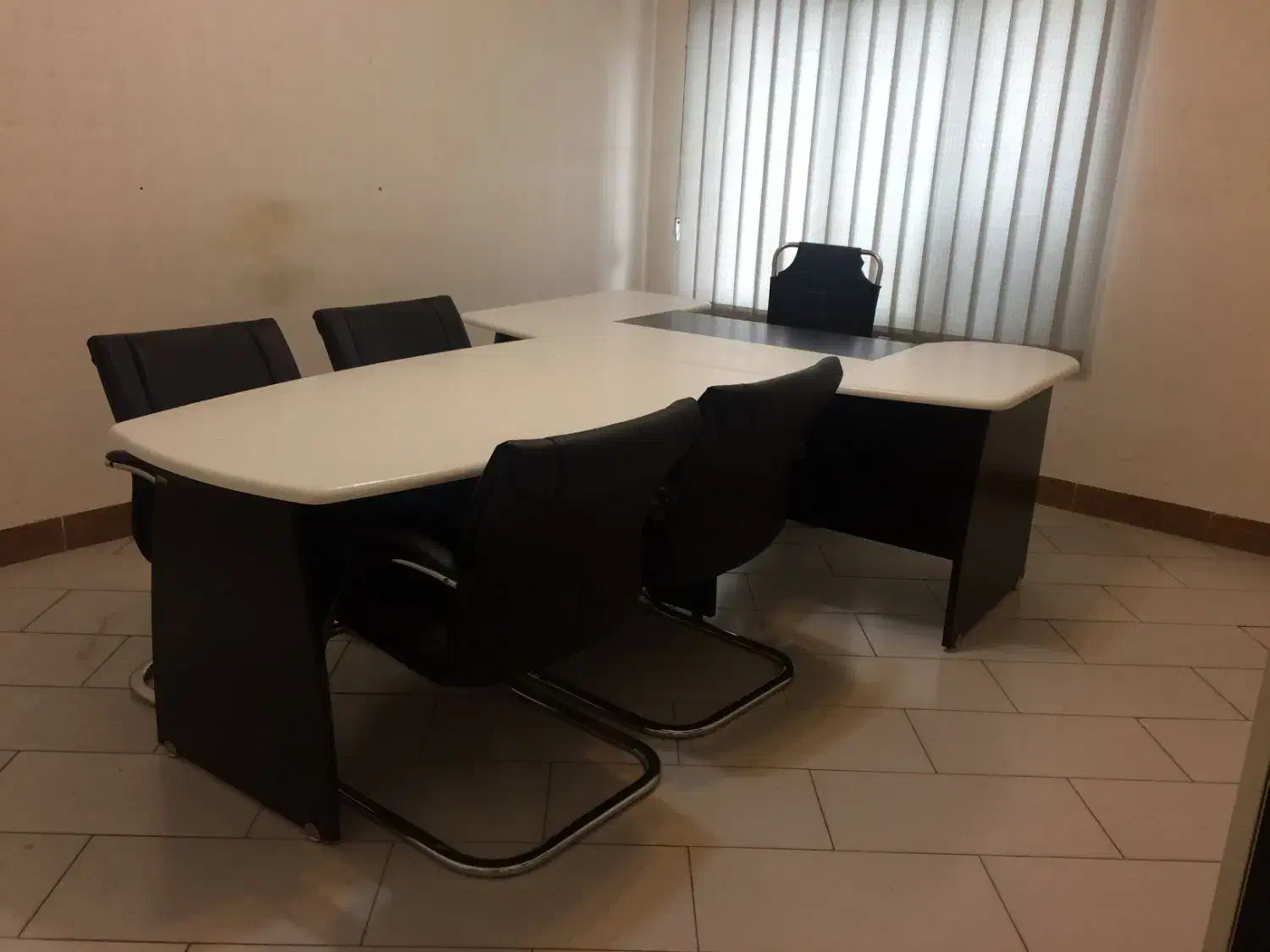 میز مدیریت و کنفرانس|دفتر کار|همدان, |دیوار