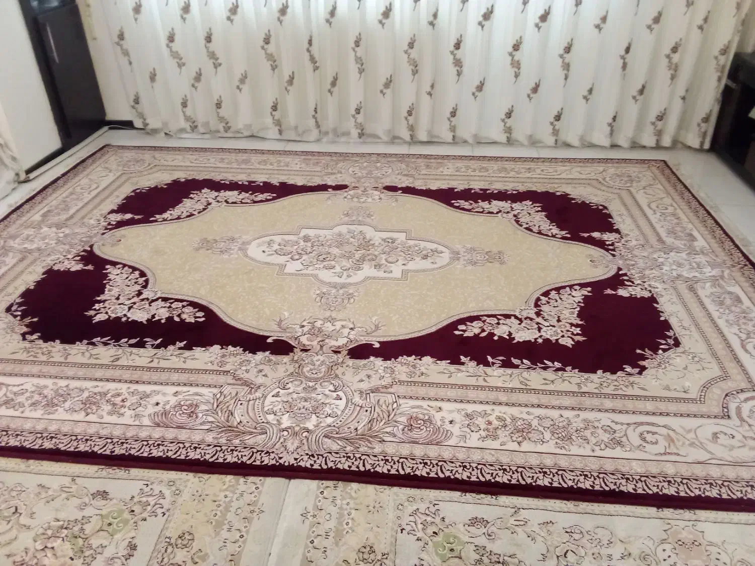 فرش ۹ متری کیمیا درجه یک|فرش|فولادشهر, مسکن مهر فولادشهر|دیوار