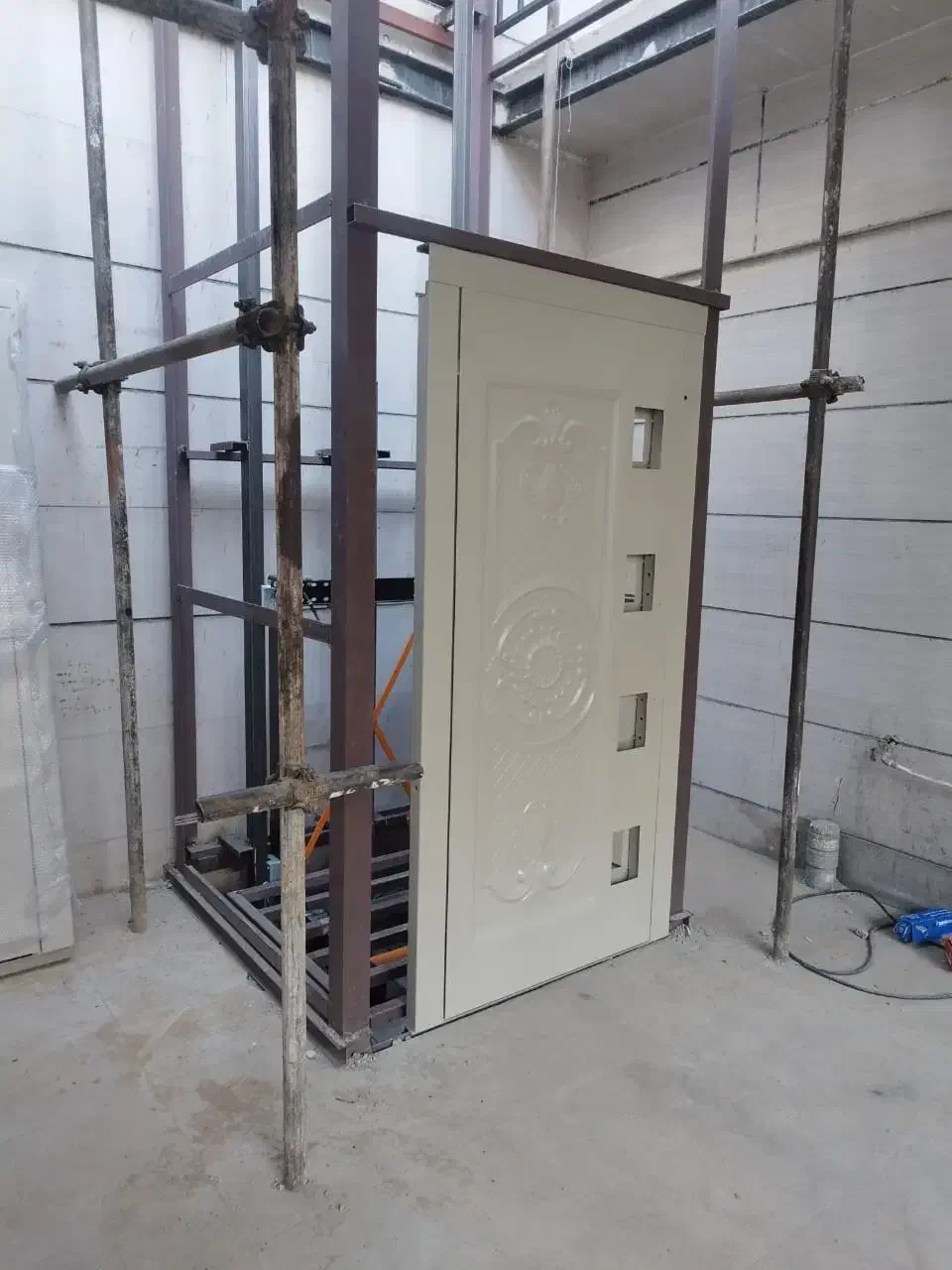 آسانسور  بالابر هیدرولیک. موتور گیربکس|ماشین‌آلات صنعتی|کرج, شهرک امیر المومنین|دیوار