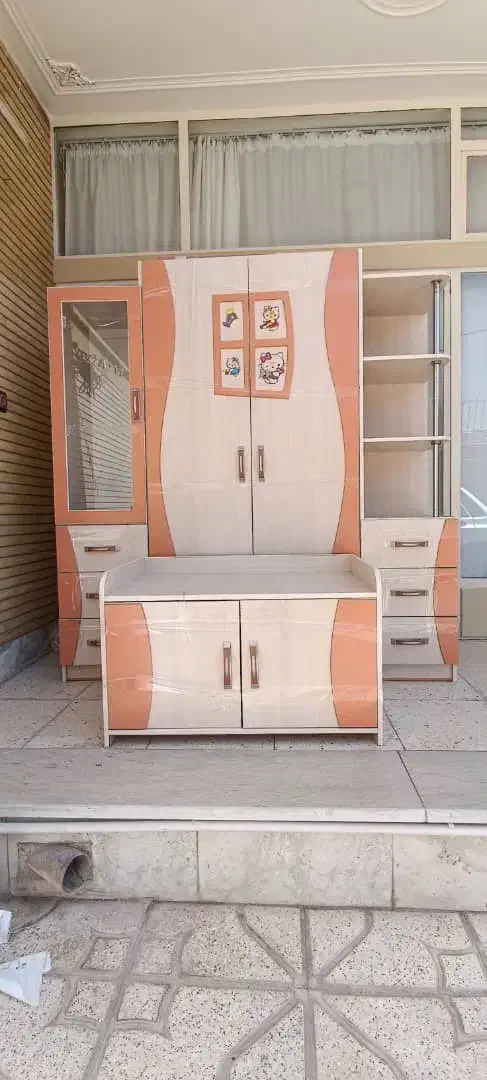 کمد|تخت و صندلی بچه|اصفهان, مصلی|دیوار