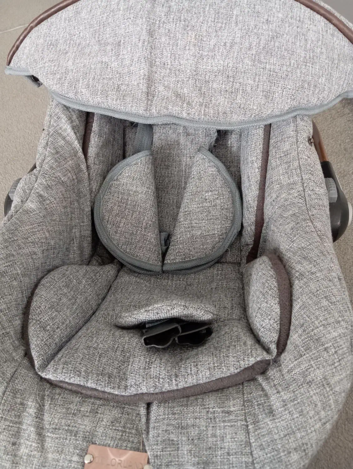 تعدادی وسایل بچه|اسباب و اثاث بچه|مریوان, |دیوار