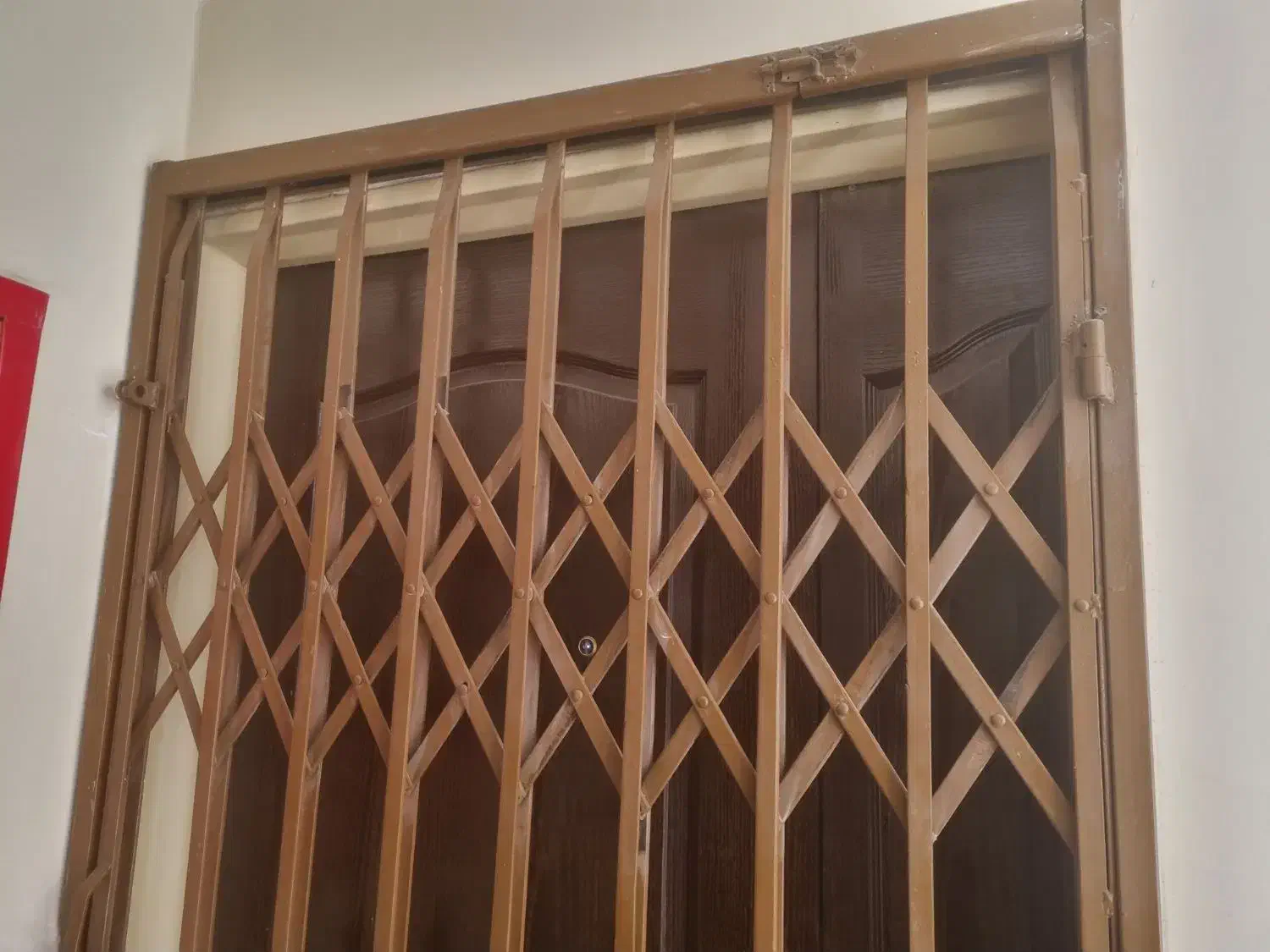 اکاردونی در|مصالح و تجهیزات ساختمان|اندیشه, اندیشه فاز ۴|دیوار