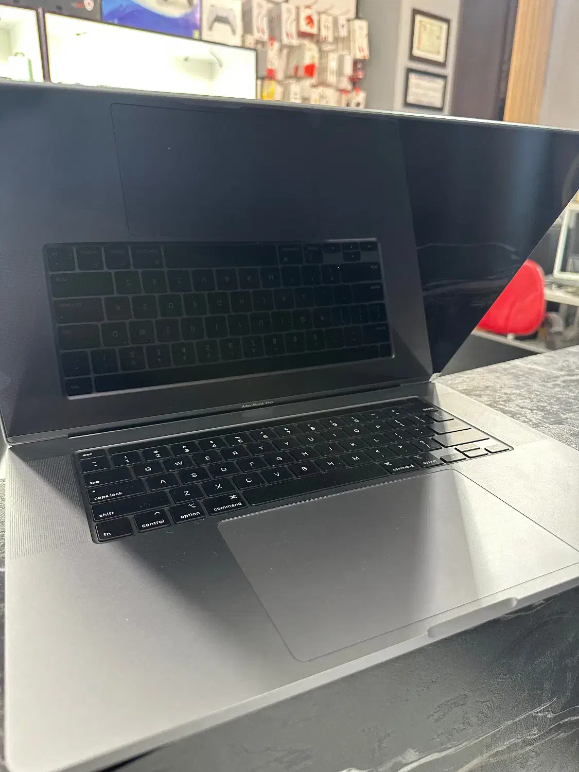 مک بوک پرو macbook pro 2019|رایانه همراه|اصفهان, سپاهان‌شهر|دیوار