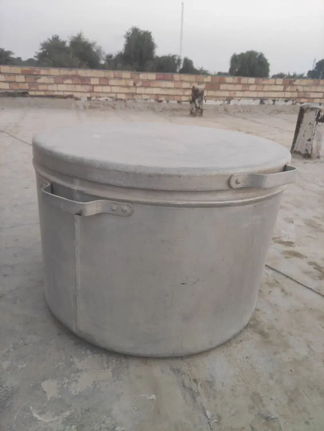 دیگ بزرگ|ظروف پختوپز|میناب, |دیوار