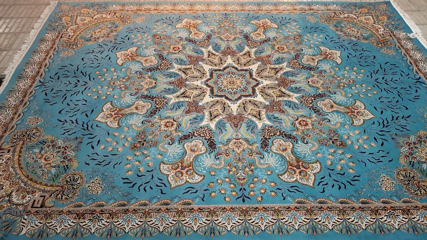 ۴تخته فرش۱۲ متری ۷۰۰شانه تراکم ۲۵۵۰ده رنگ|فرش|نظرآباد, رسالت|دیوار