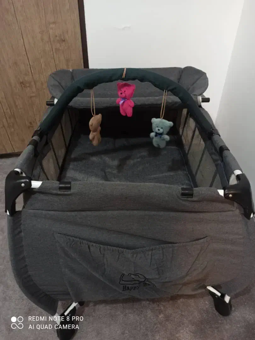 گهواره کودک نو|تخت و صندلی بچه|یزد, |دیوار