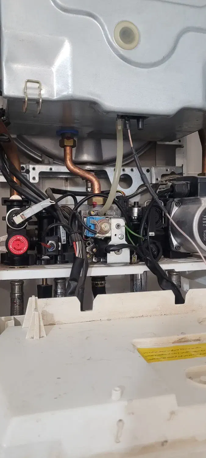 خدمات فنی پکیج  آبگرمکن بخاری اجاق‌گاز و جاروبرقی|خدمات پیشه و مهارت|اقبالیه, |دیوار