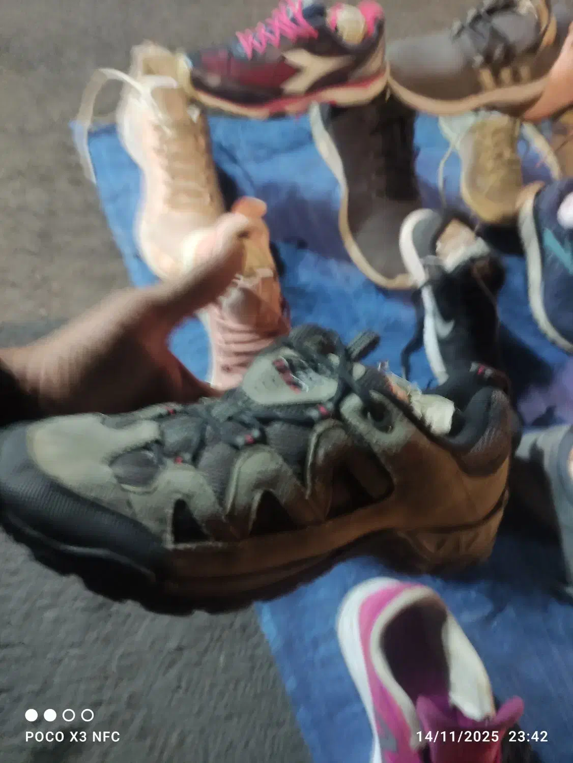 کتونی تاناکورا|کیف، کفش، کمربند|بروجرد, |دیوار