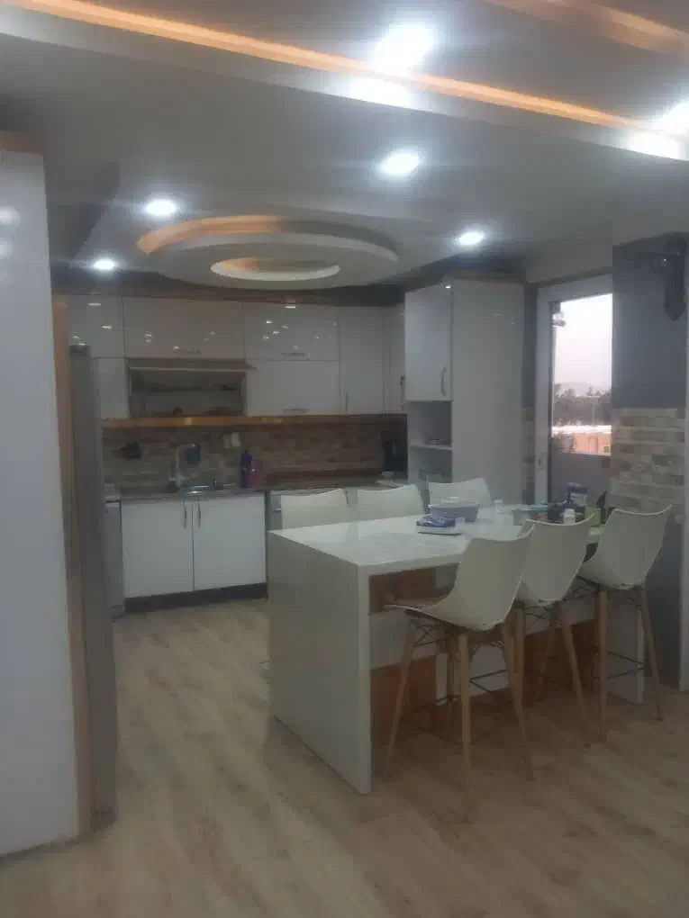 فروش/آپارتمان۶واحدی /خیابان ازادی/|فروش آپارتمان|زاهدان, |دیوار