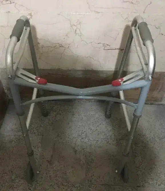 واکر چرخدار|پزشکی|شهریار, شهرک وائین|دیوار