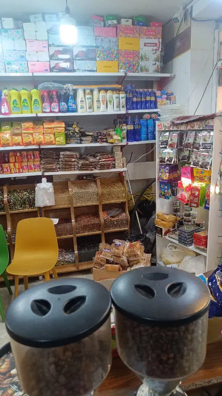 استخدام شاگرد سوپرمارکت شیفت شب از ۹ شب تا ۸ صبح|استخدام خدمات فروشگاه و رستوران|قوچان, |دیوار