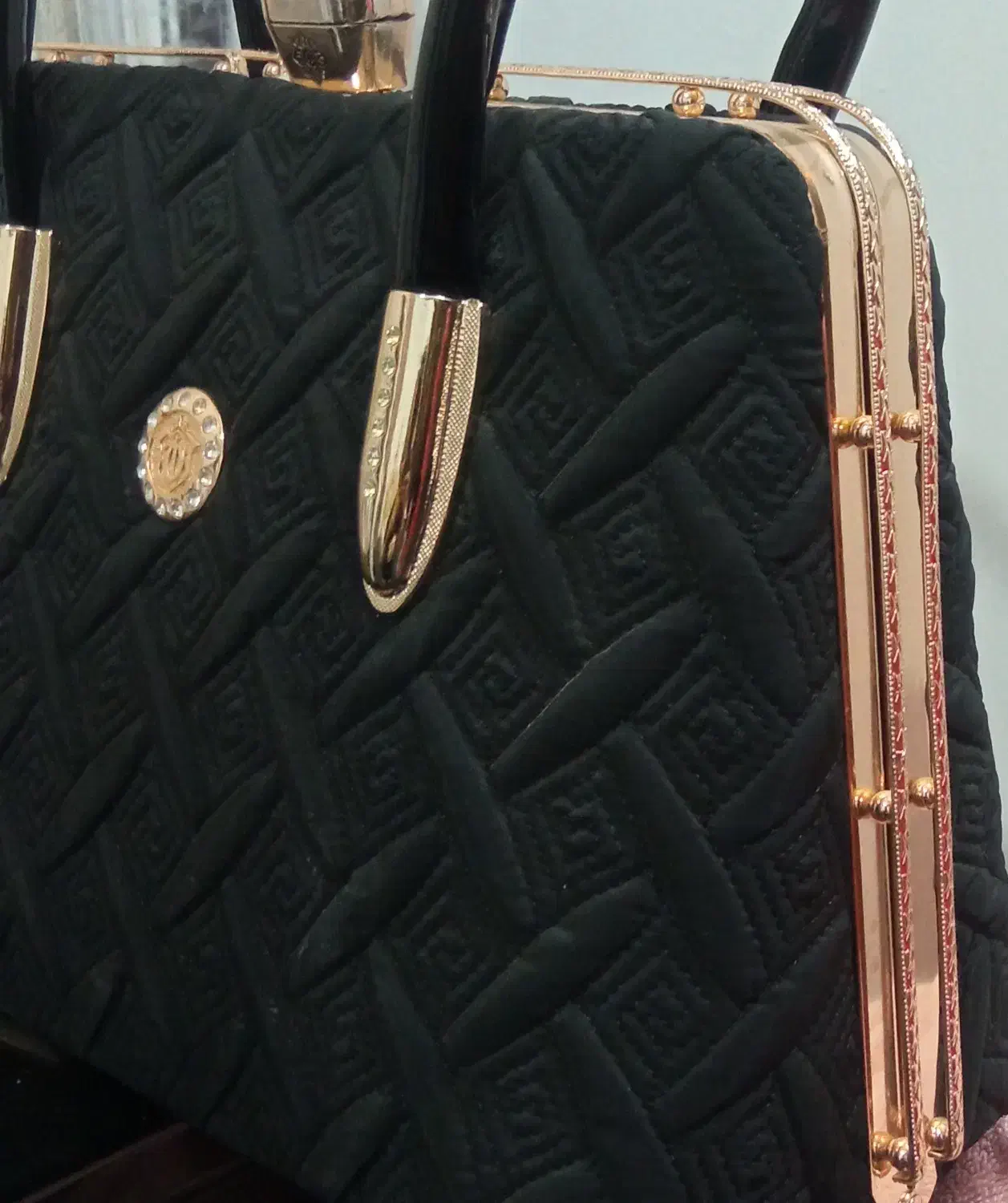 کیف مجلسی|کیف، کفش، کمربند|الیگودرز, |دیوار