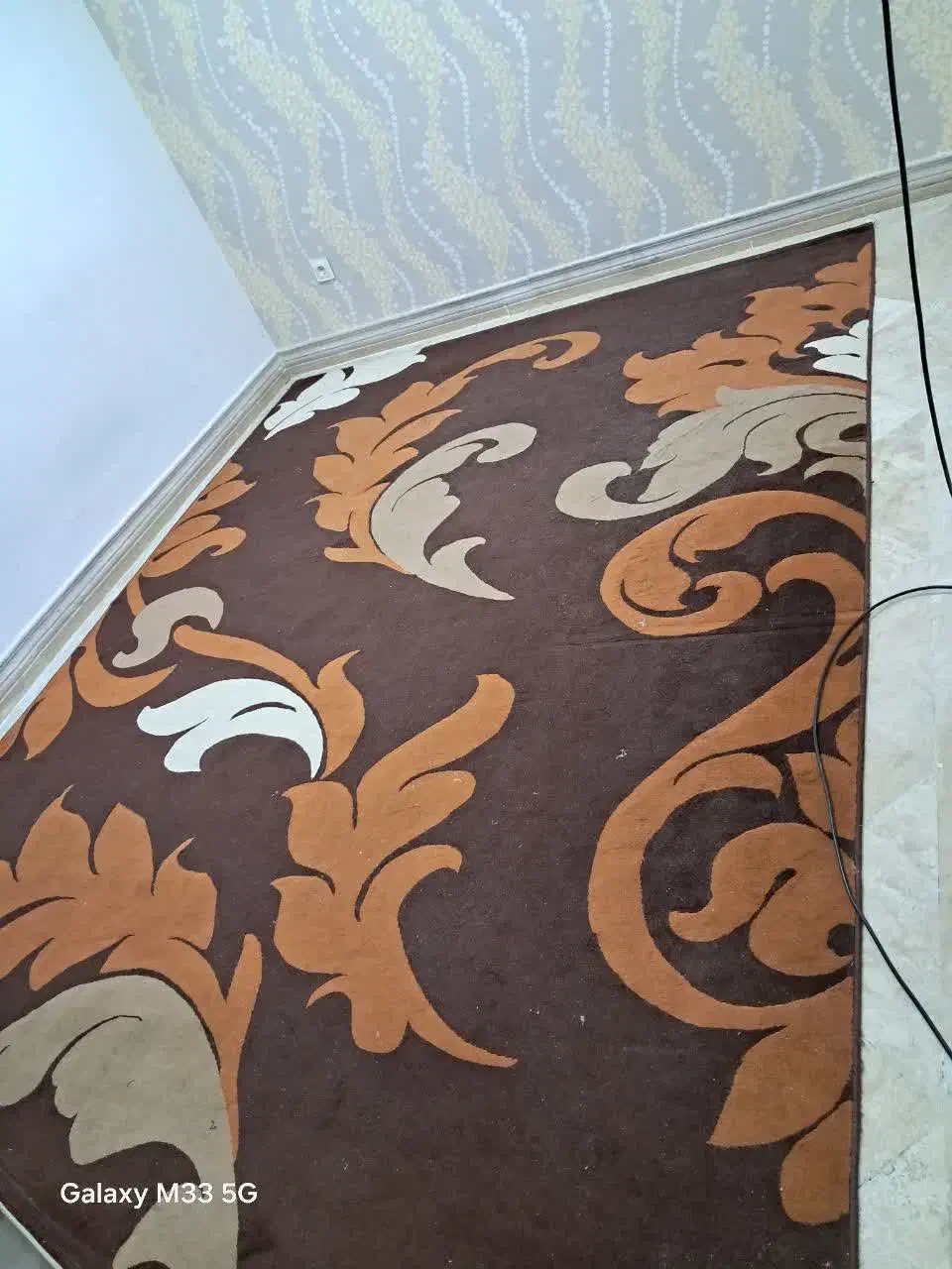 فرش|فرش|قم, زنبیل آباد|دیوار