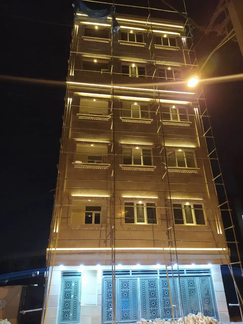 برقکار ساختمان و صنعتی ماهر|خدمات پیشه و مهارت|قم, آزادگان|دیوار