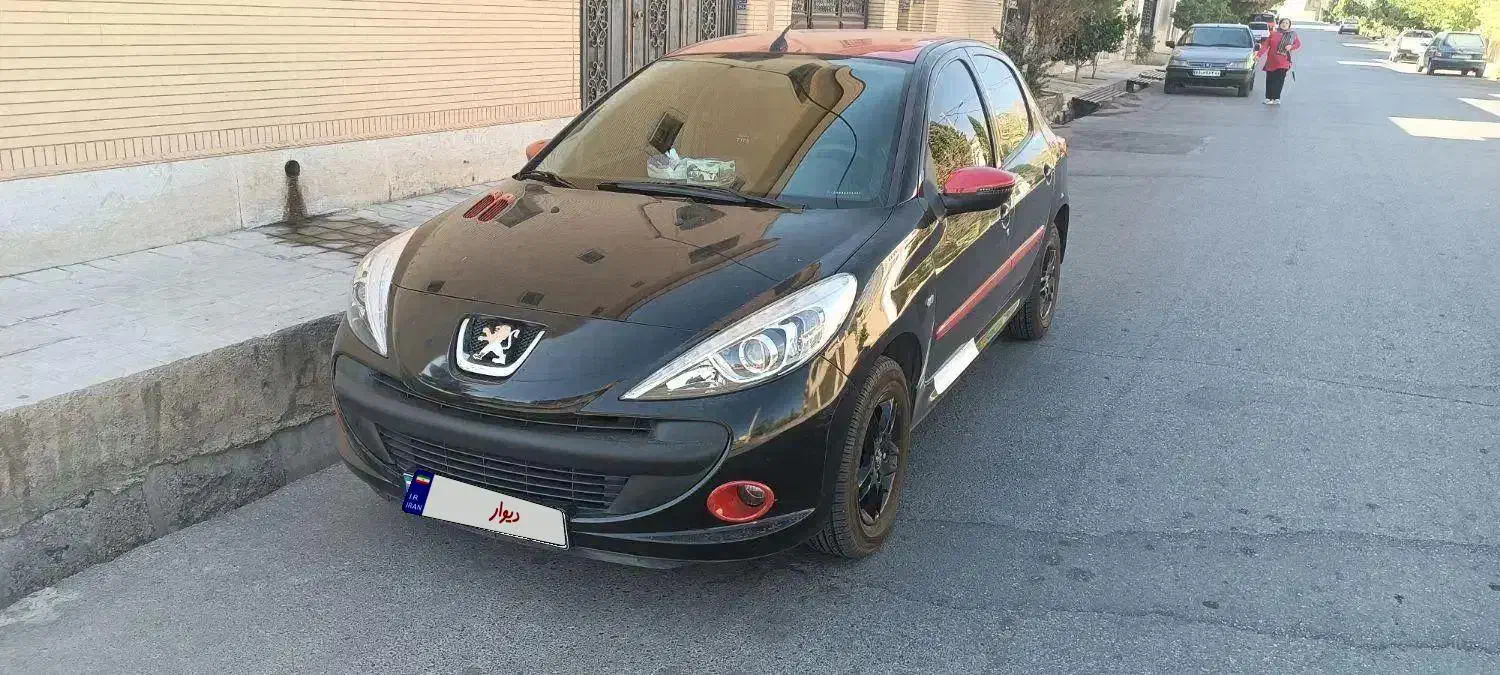 207 mc اتوماتیک ۱۴۰۱|خودرو سواری و وانت|شیراز, شهرک گلدشت حافظ|دیوار