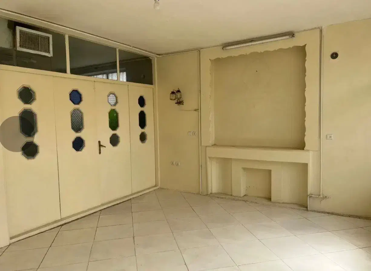 یک واحد مستقل ۱۵۰ متری (مسکونی،کارگاه،انبار)